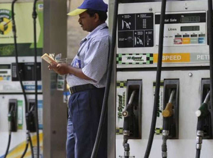 پیٹرول-ڈیزل کی قیمتوں میں اضافہ کا سلسلہ شروع