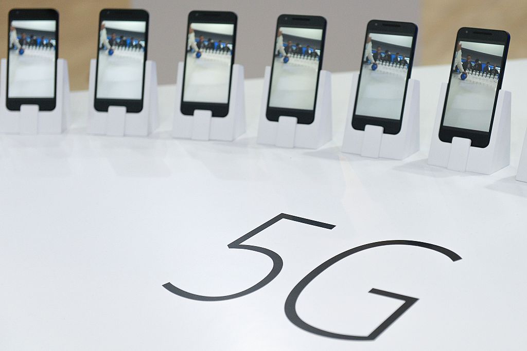 موبائل ٹیلی کمیونیکیشن انقلاب! 2G، 3G، 4G کے بعد اب آ رہا ہے 5G