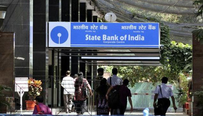 آج سے SBI گاہکوں کو جھٹکا، جانیے کون کون سے چارج کرے گا بینک