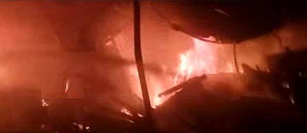 حیدرآباد، فرینچر کی دکان میں لگی آگ