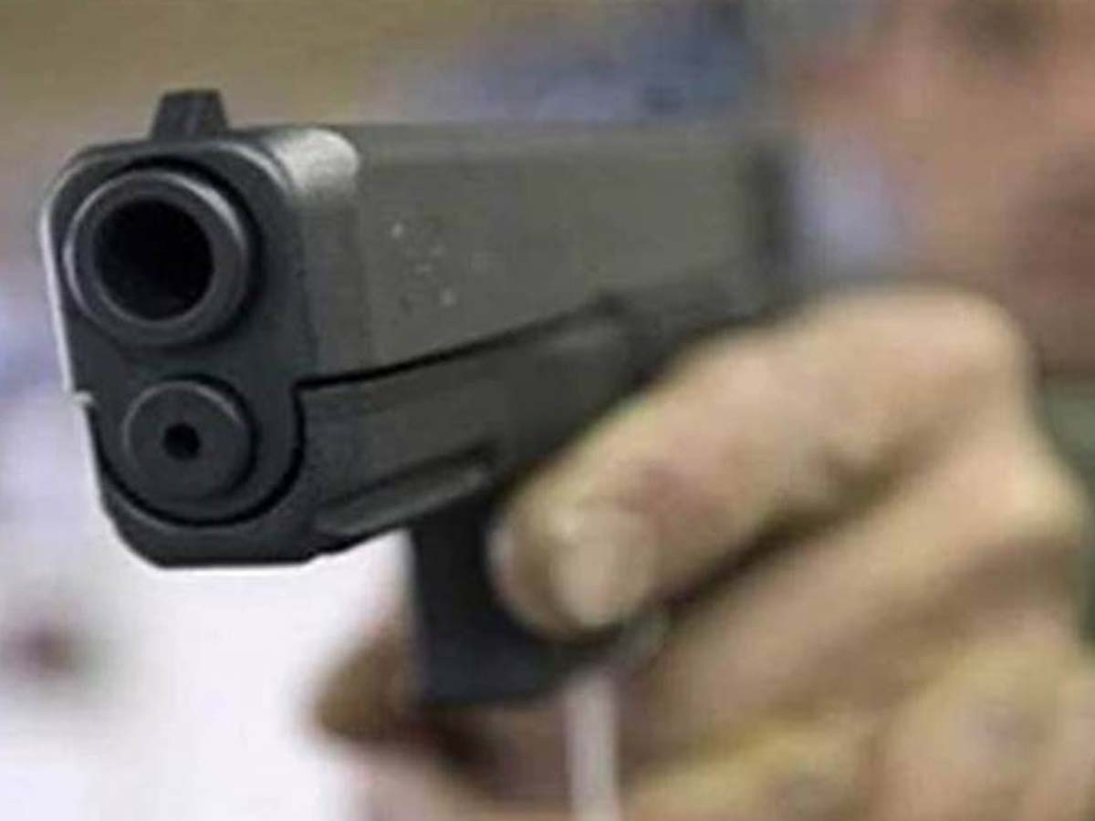 تلنگانہ‘ سدی پیٹ ضلع میں فلمی انداز میں فائرنگ ڈرائیور زخمی‘43لاکھ روپئے لوٹ لئے گئے