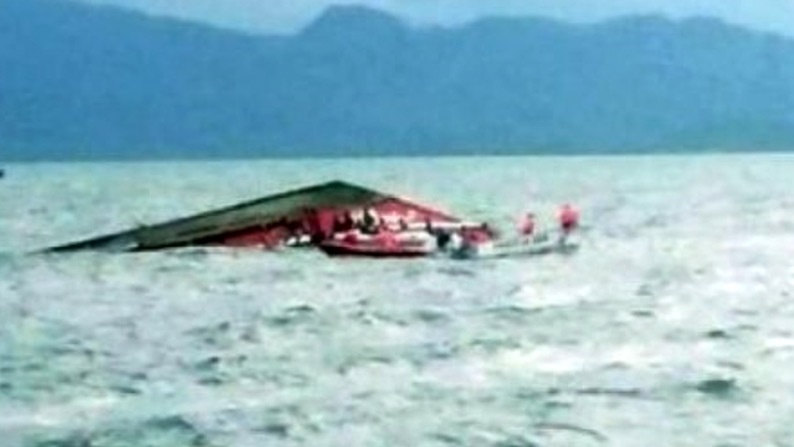سری لنکا: چینی کشتی حادثے کا شکار، 14 لاشیں برآمد
