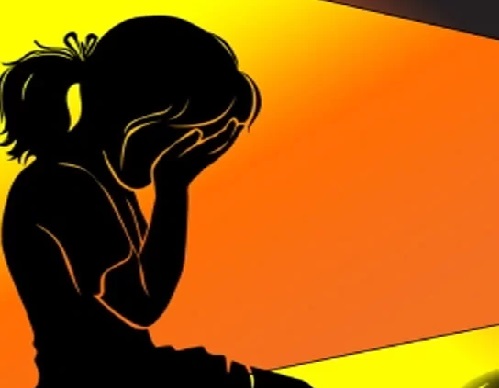 تلنگانہ کے ضلع و قار آباد میں دسویں جماعت کی طالبہ کی عصمت دری