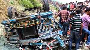 کشمیر میں سڑک حادثے میں ٹرک ڈرائیور کی موت