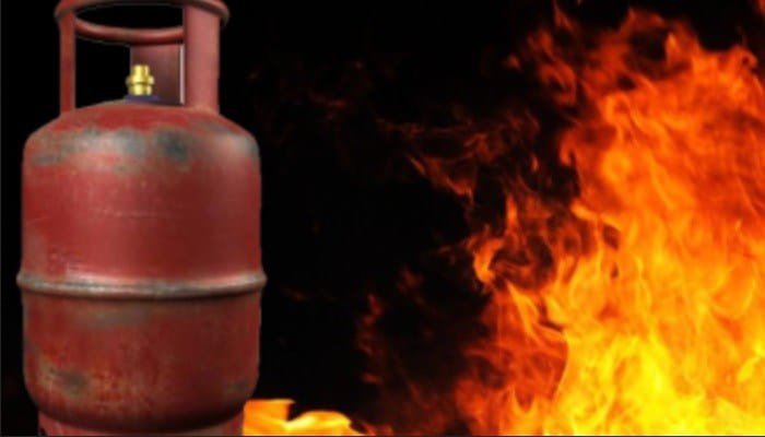 اورنگ آباد میں رسوئی گیس سلنڈر پھٹنے سے 25 افراد زخمی