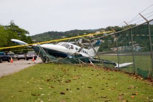 برازیل میں سوئمنگ پول کے قریب گرا چھوٹا طیارہ، 3 کی موت
