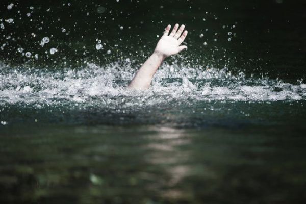 حیدرآباد:سات سالہ لڑکے کی ڈرینج سمپ میں گرنے سے موت