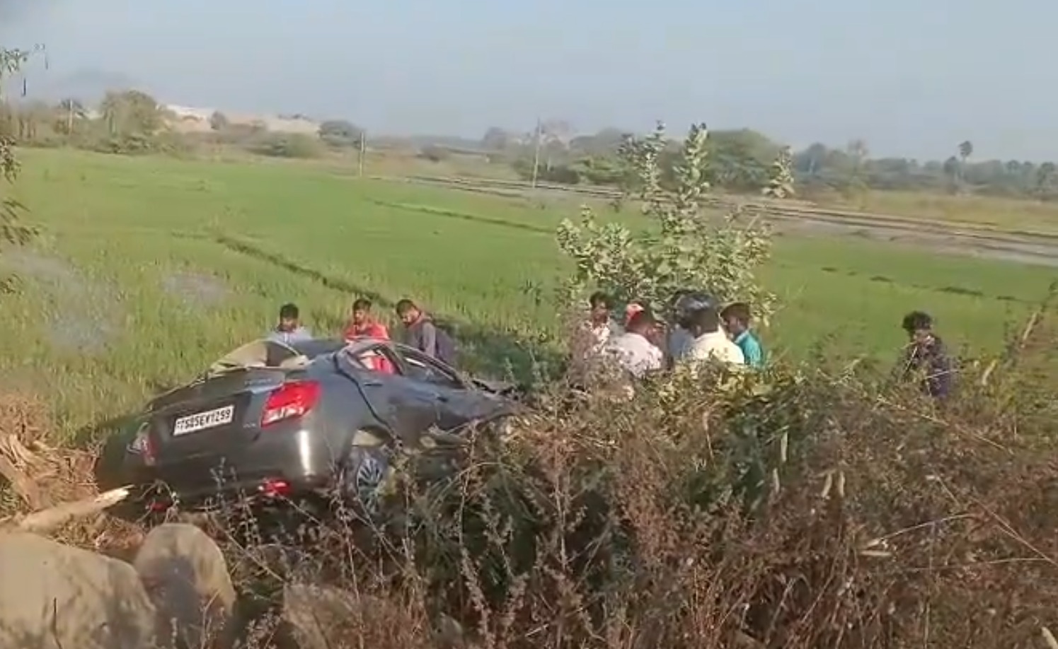 تلنگانہ کے سوریا پیٹ میں سڑک حادثہ،  دو ٹیچرس ہلاک، دو ہیڈ ماسٹر شدید زخمی