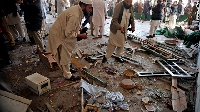 پاکستان میں مسجد کے نزدیک دھماکہ میں ایک ہلاک، کئی افراد زخمی