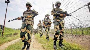 پنجاب میں پاک بھارت سرحد پر BSF نے پاکستانی دراندازی کو گولی مار کر ہلاک کر دیا
