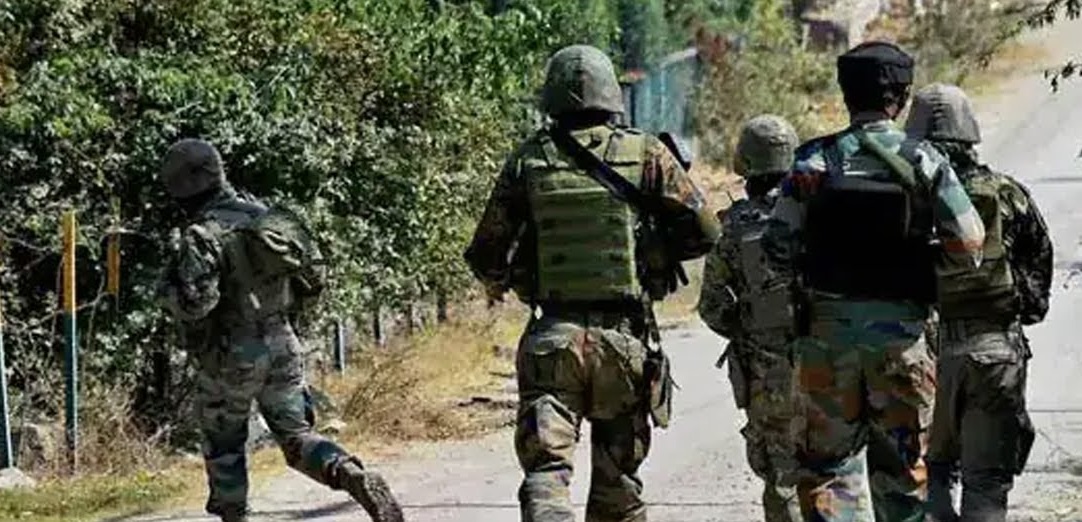 جموں کے اکھنور علاقے میں مشتبہ ملی ٹنٹوں کی فوجی گاڑی پر فائرنگ، تلاشی آپریشن جاری