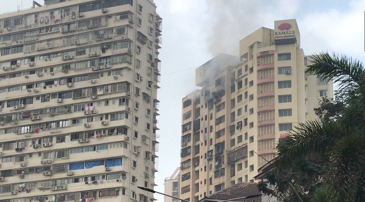 ممبئی:فلک بوس عمارت میں آتشزدگی،7 ہلاک، راحت کا کام جاری، ٹریفک متاثر
