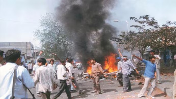 2002 کے گجرات فسادات میں 17 لوگوں کی ہلاکت کے معاملے میں تمام ملزمین کو بری کر دیا گیا