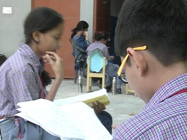 حکومت نے جموں کشمیر میں اسکولوں کے وقت میں تبدیلی کا حکم دیا