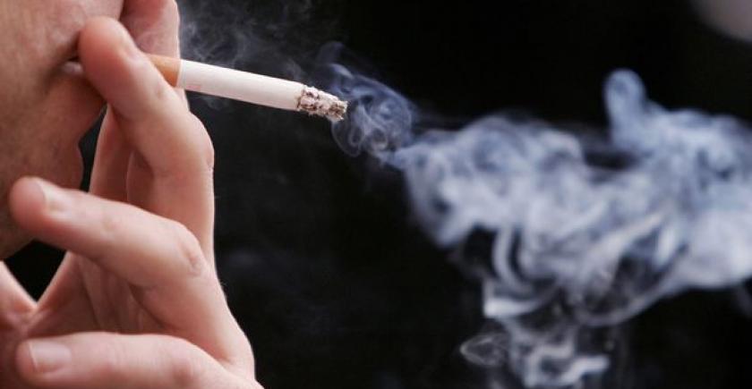 ہر دس میں ایک موت کی وجہ سگریٹ نوشی