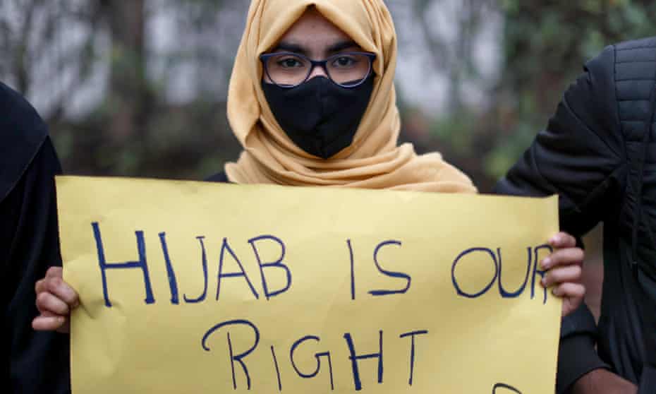 حجاب مسلم خواتین کا بنیادی حق، اس سے روکنامذہب میں مداخلت۔ مولانابدر احمد مجیبی