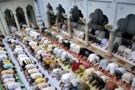 کرناٹک کے آئمہ و موذنین کیلئے امسال عید الفطر کی خوشیاں