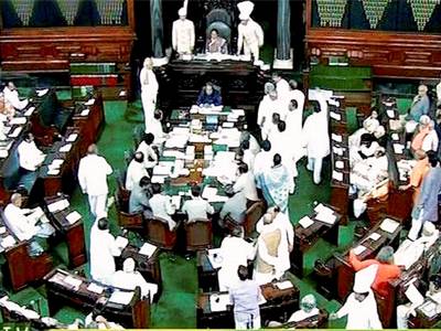 تبدیلی مذہب کے خلاف حکومت پراپوزیشن کی کڑی تنقید