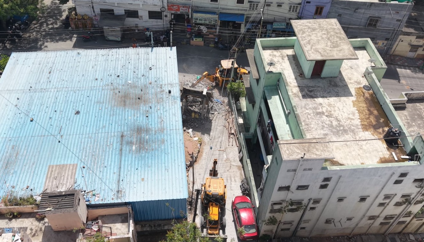 سکندرآباد: بنسی لال پیٹ میں 20 فٹ سڑک کی بحالی، غیر قانونی تعمیرات ہٹائی گئیں