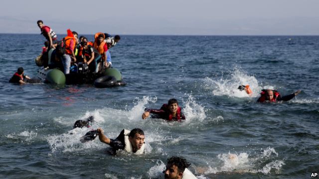 ترکی: کشتی ڈوبنے سے 17 پناہ گزین ہلاک