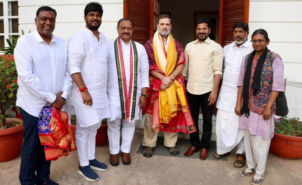  سی ایم ریونت ریڈی اور نوین یادو کی راہول گاندھی سے ملاقات