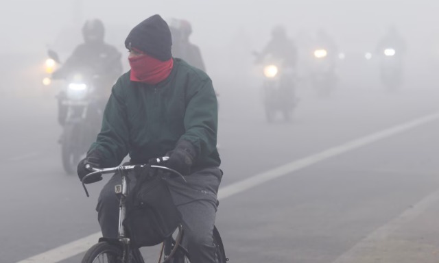 تلنگانہ میں شدید سردی کی لہر برقرار، درجہ حرارت سنگل ڈجٹ میں داخل