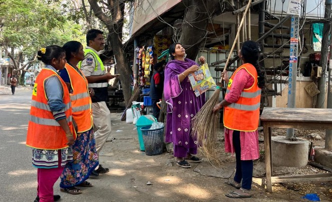 سائبرآباد پولیس کی پابندی شدہ چینی مانجھے کے خلاف خصوصی مہم