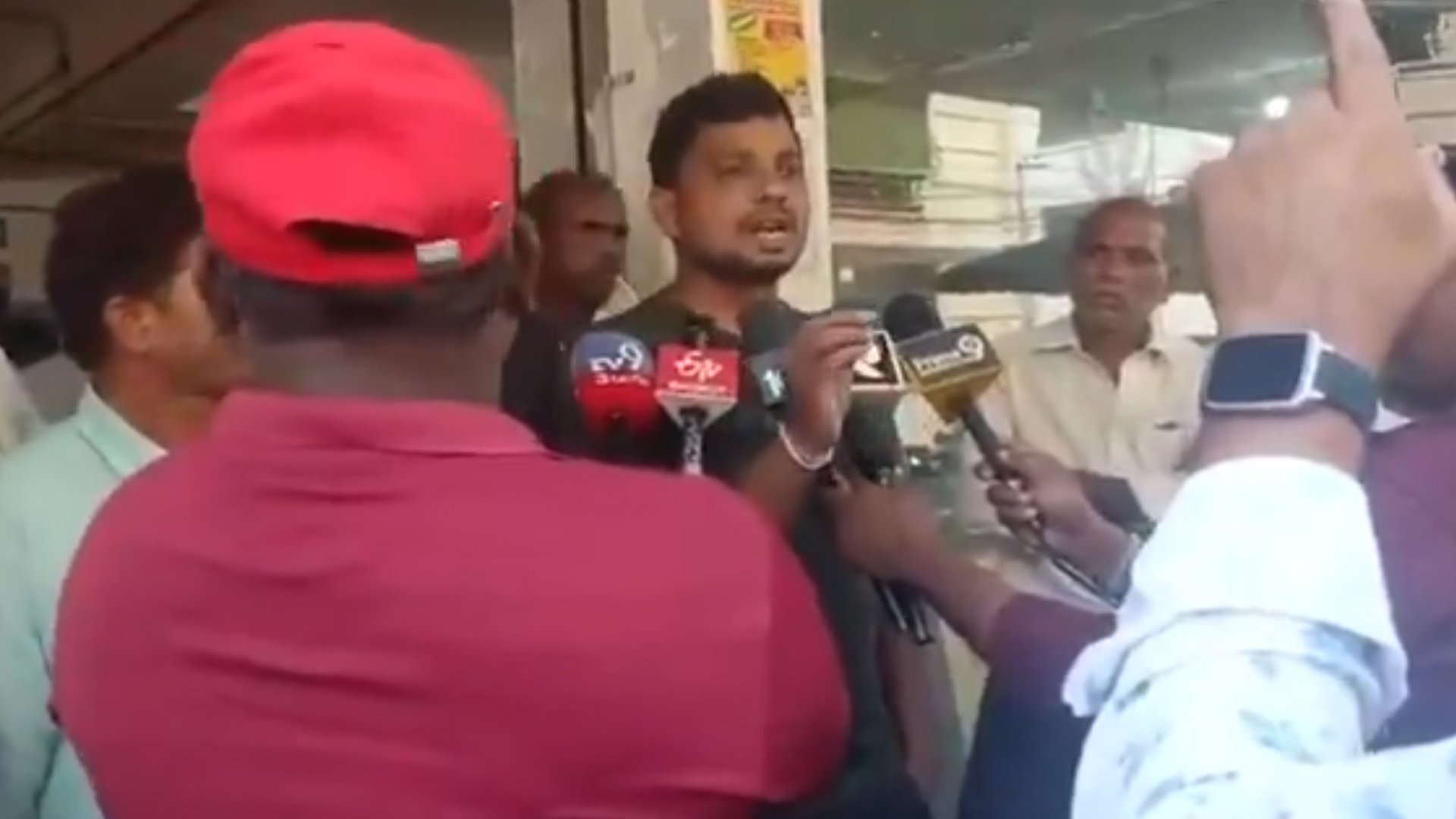 منچریال کے سوشل ویمن گروکل اسکول میں 13 سالہ طالب علم کی موت