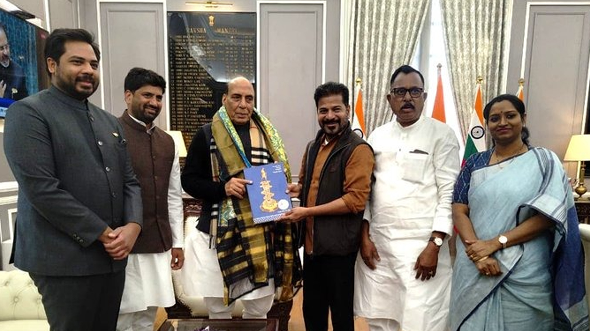 ریونت ریڈی کی راجناتھ سنگھ سے ملاقات، گاندھی سروور پروجیکٹ کی تقریب میں شرکت کی دعوت