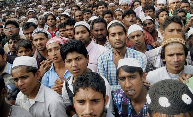  مہاراشٹرمیں مسلمانوں کو ساڑھیچارفیصد ریزرویشن دینے کی تیاری 