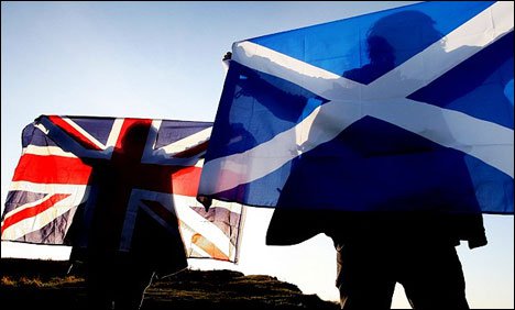 اسکاٹ لینڈ کی برطانیہ سے علیحدگی کے فیصلے پر ریفرنڈم میں دو دن باقی