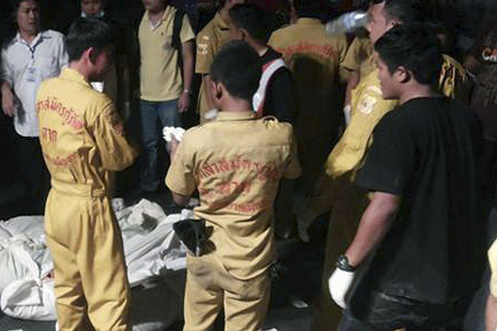 تھائی لینڈ: بس حادثے میں 30 افراد ہلاک