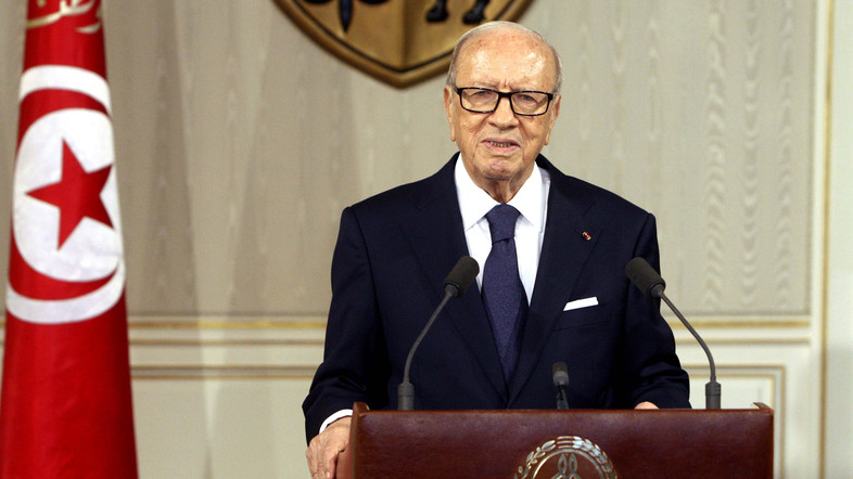 تیونس حکومت نے ایمرجنسی میں دو ماہ کی توسیع کردی