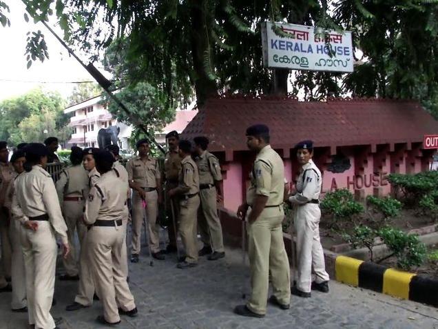 کیرالا بھون بیف تنازعہ: ہندو سینا کے صدر وشنو گپتا پولیس حراست میں