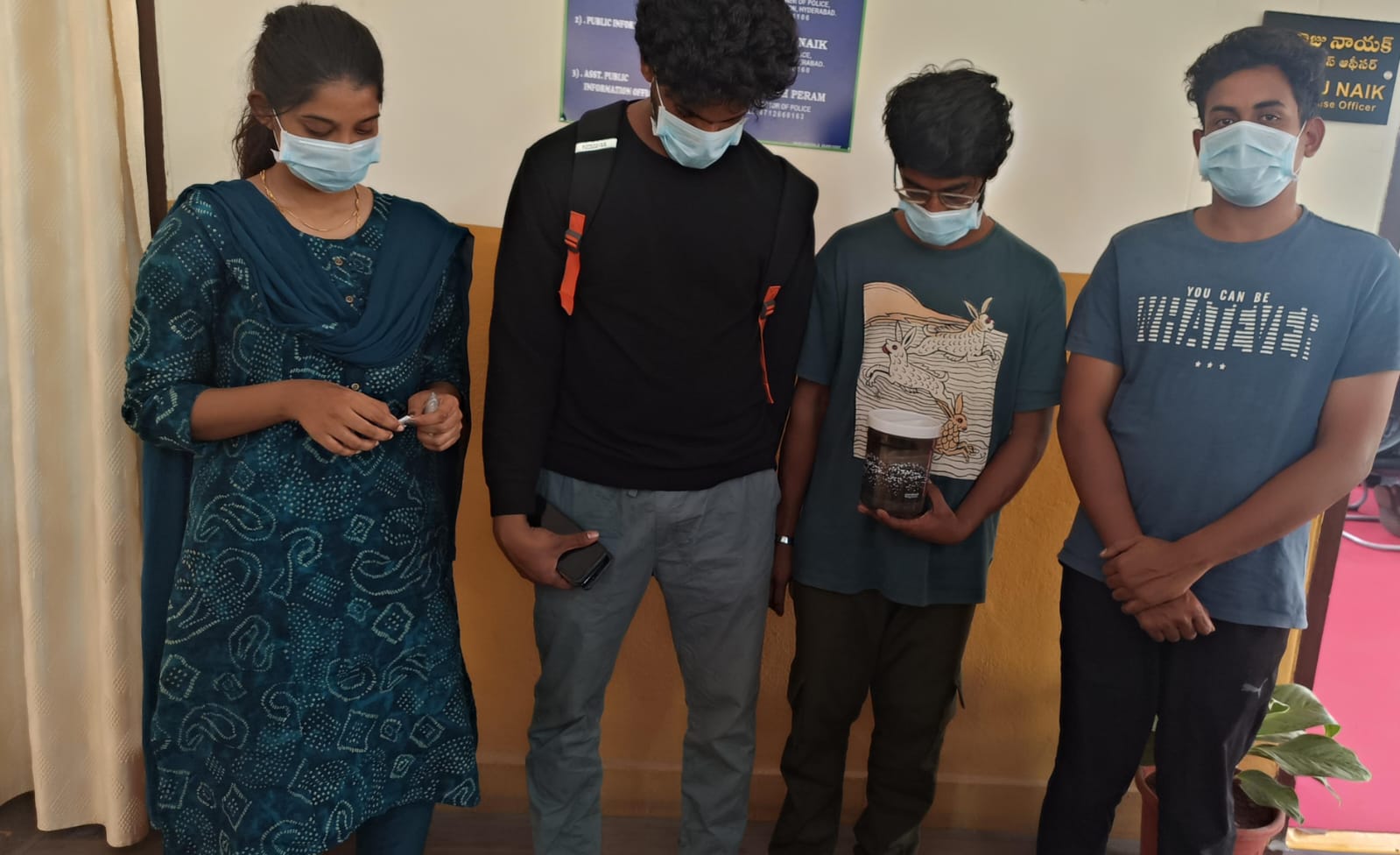 چکڈ پلی میں ڈرگ مافیا کا پردہ فاش، خاتون سافٹ ویئر انجینئر سمیت چار گرفتار