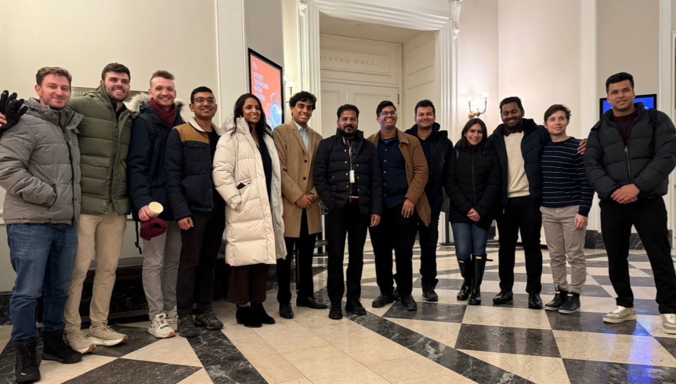 تلنگانہ کے وزیراعلیٰ ریونت ریڈی کی ہارورڈ بزنس اسکول میں بھارتی طلبہ سے ملاقات