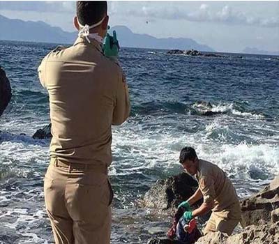 ترکی کے ساحل پرشامی پناہ گزین بچی سمندری لہروں کی نذر!