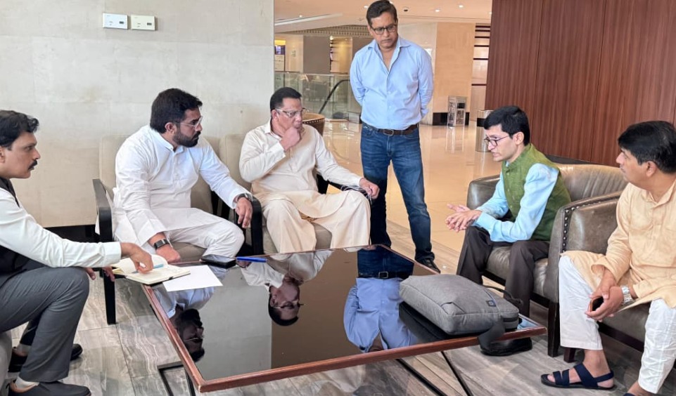  تلنگانہ حکومت کا اعلیٰ سطحی وفد کی جدہ میں قونصل جنرل سے ملاقات، مدینہ بس حادثے پر تبادلہ خیال