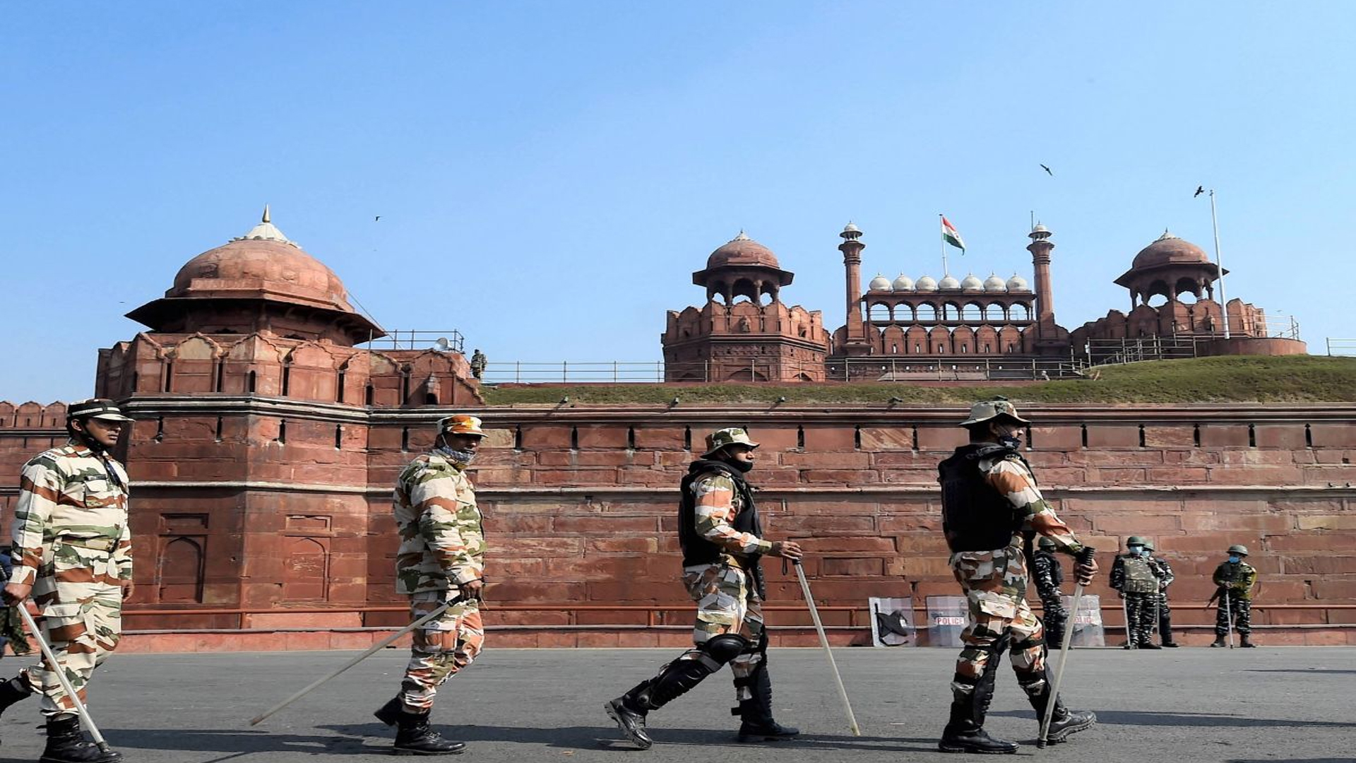 دہلی میں دہشت گردی کے خدشے پر  سکیورٹی سخت