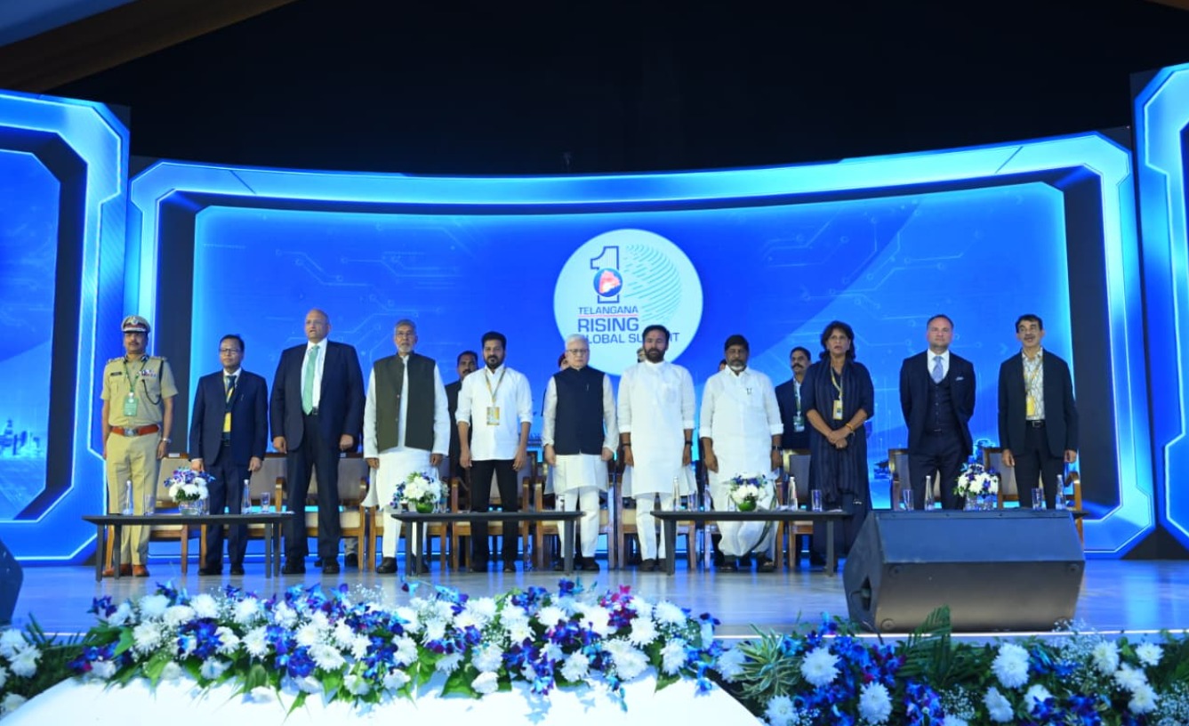 تلنگانہ رائزنگ گلوبل سمٹ: پہلے دن 2 لاکھ کروڑ کی سرمایہ کاری کے معاہدے