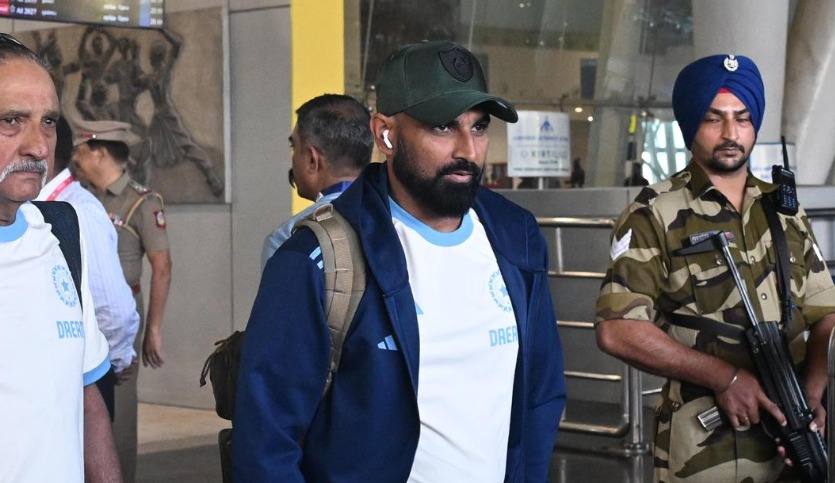 ووٹر لسٹ نظرِ ثانی کے دوران کرکٹر محمد شمیع کو نوٹس، انتخابی حکام کے سامنے پیش