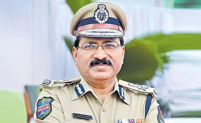 سابق DGP مہیندر ریڈی TSPSC کے چیئرمین مقرر 