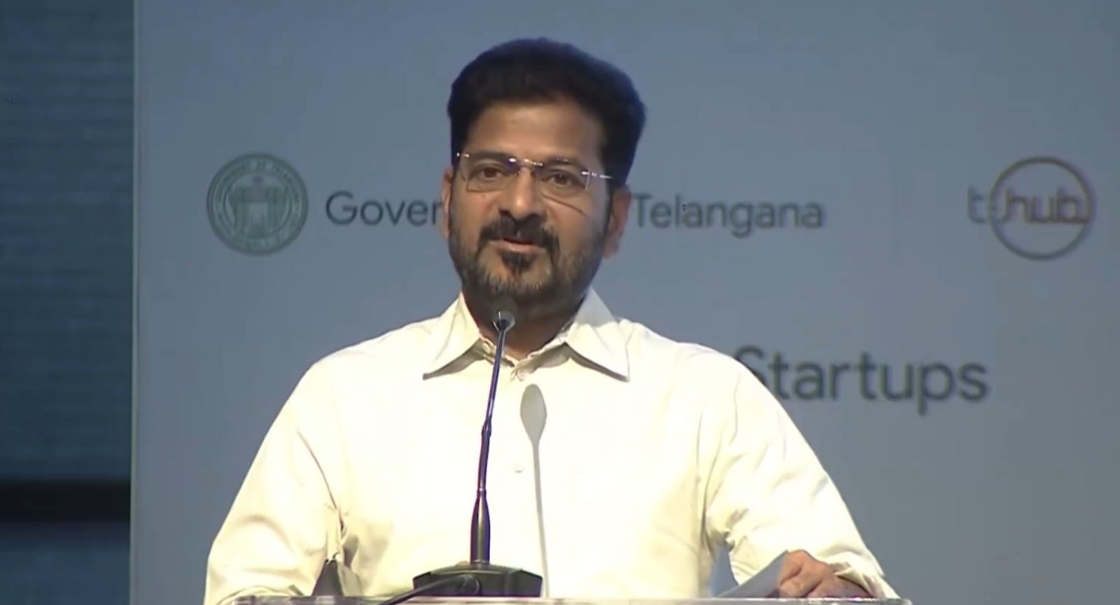 حیدرآباد ایک تنگاوالا مرکز بنے گا! سی ایم ریونت ریڈی نے ₹ 1000 سی آر اسٹارٹ اپ فنڈ کا اعلان کیا۔