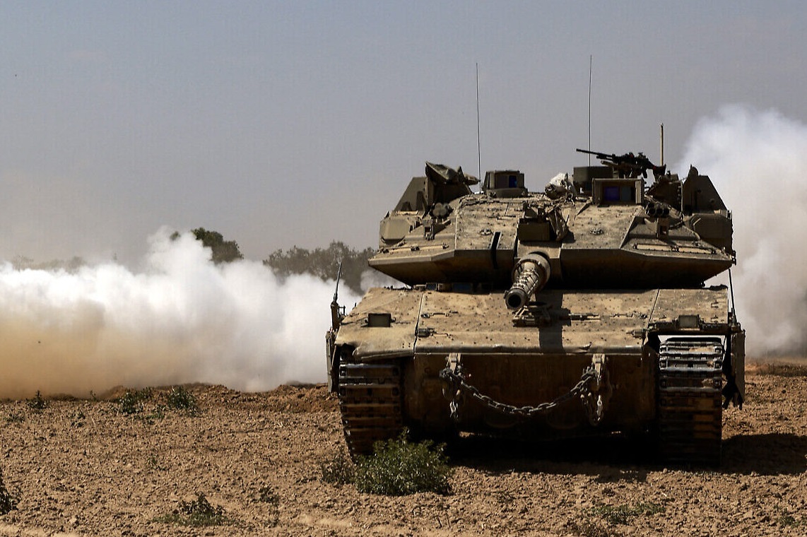 اسرائیلی ٹینکوں کا رفح مرکز پر قبضہ : میڈیا