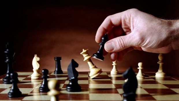 شطرنج کھیلنا حرام ہے: مفتی سعودی عرب