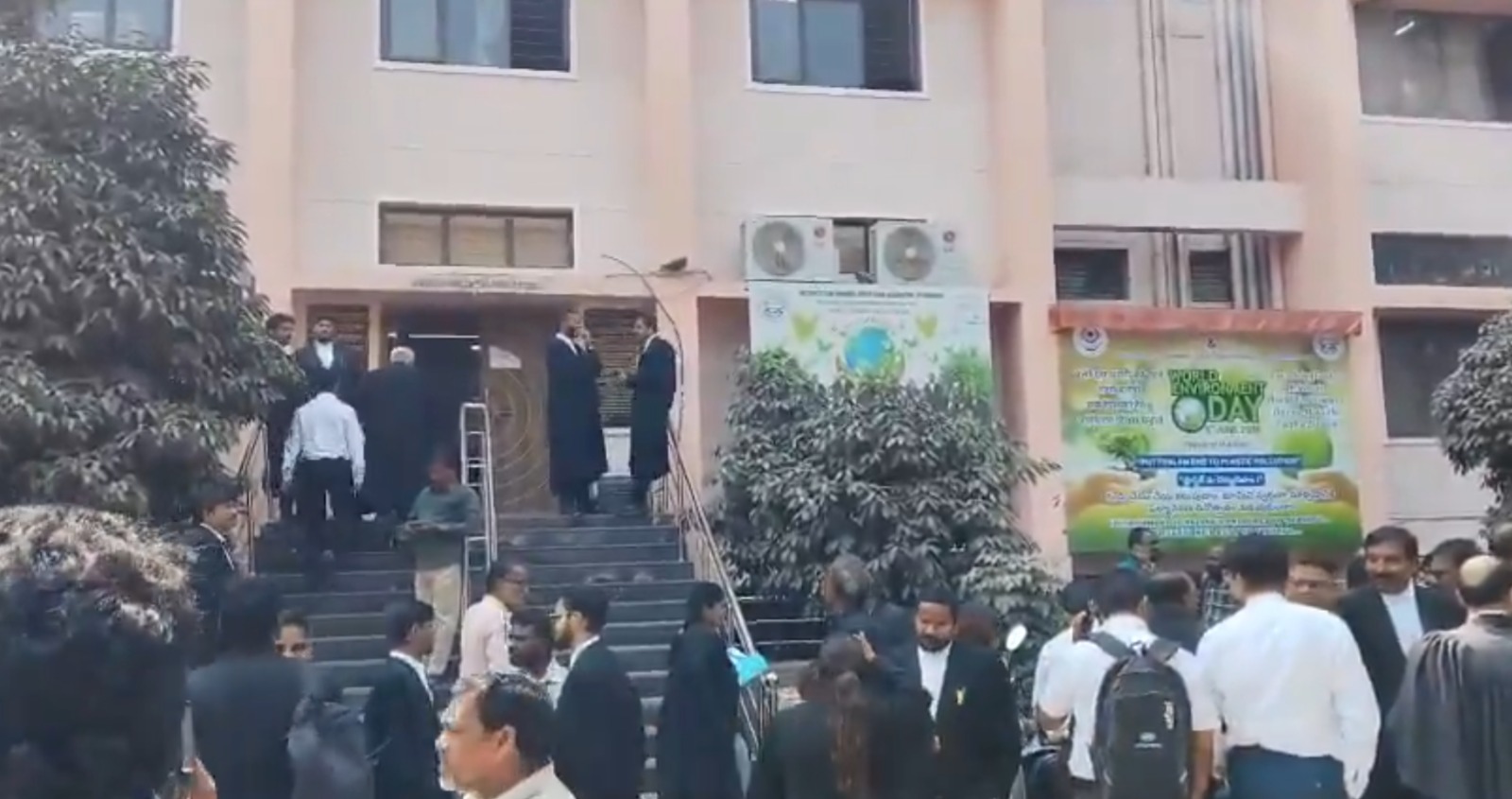 حیدرآباد، کریم نگر اور راجہ مہندرورم کی عدالتوں کو بم سے اُڑانے کی دھمکیاں موصول