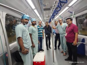 حیدرآباد میٹرو ٹرین کے ذریے ایک شخص کی جان بچے گئی زندہ دل کو منتقل کرکے 