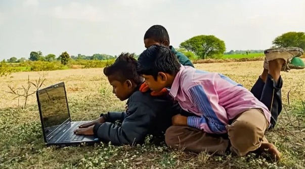 2025 تک بھارت میں انٹرنیٹ صارفین کی تعداد 95 کروڑ سے تجاوز