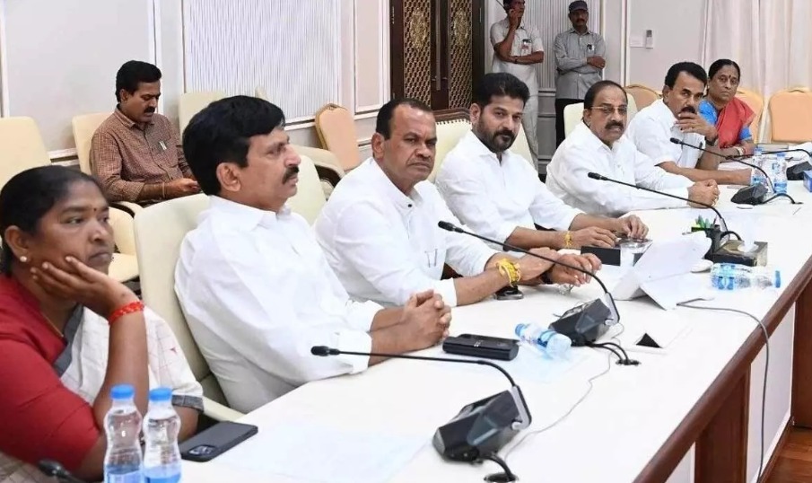 ریونت ریڈی کی صدارت میں کابینہ اجلاس مؤخر، نئی تاریخ کا اعلان