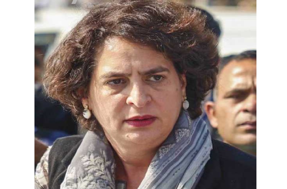 چھتیس گڑھ کے جنگلات اڈانی کے حوالے کرنے کی مخالفت کرنے پر بگھیل کو سزا مل رہی ہے : پرینکا گاندھی